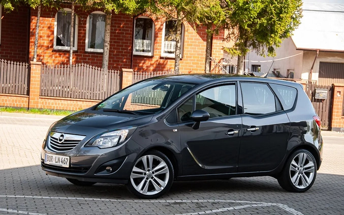 Opel Meriva cena 24900 przebieg: 173500, rok produkcji 2011 z Zagórz małe 742